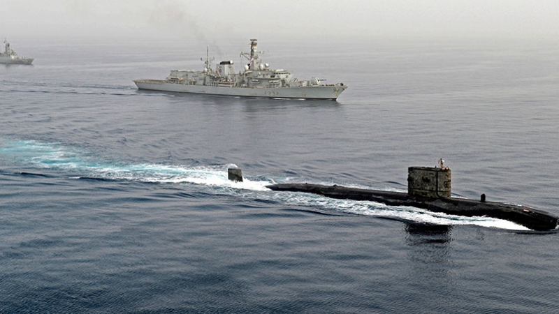 "Дейли Телеграф": Британският флот днес е по-слаб в сравнение с този от Фолклендската война