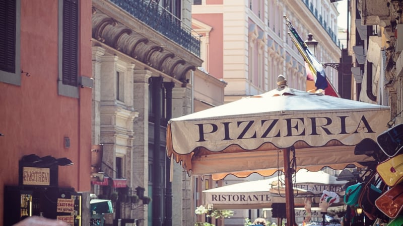 "Коза ностра" яко стъпила в италианските ресторанти, било най-сигурния начин за... 
