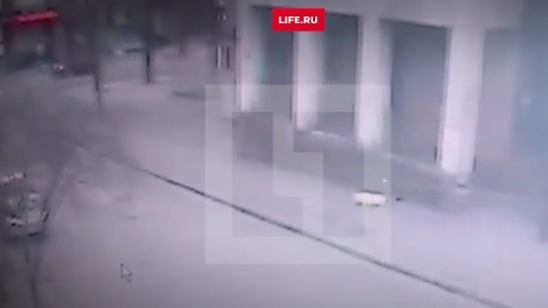 Появи се ВИДЕО на взрива до училището в Ростов на Дон