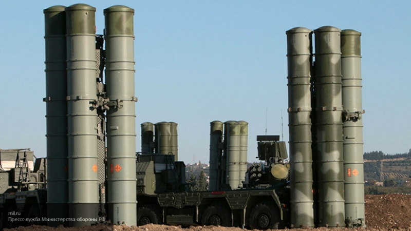 Военен експерт обясни защо дори противоракетните системи C-300 и C-400 нямаше да проработят в Сирия