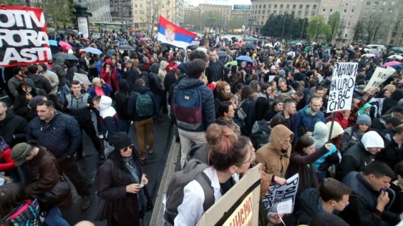 Нямат умора! Хиляди сърби отново се събраха на протест срещу Александър Вучич