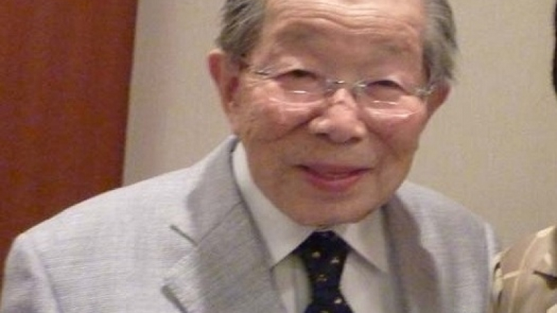 Този японски лекар е на 105 години и се радва на чудесно здраве! Вижте какво включва менюто му