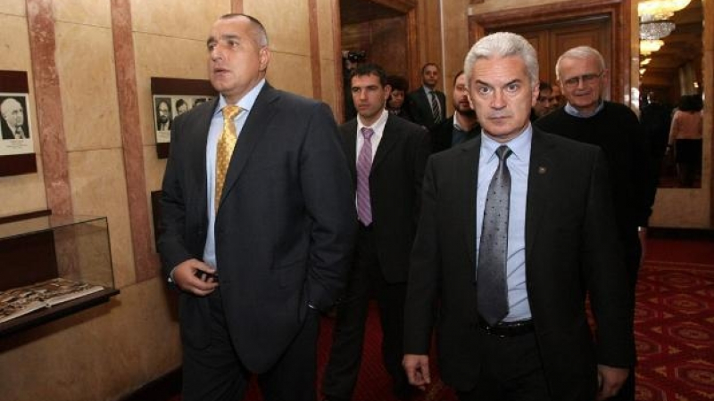 Горещата политическа среща при Борисов свърши! Сидеров и Каракачанов обявиха пикантерии от преговорите (СНИМКИ)