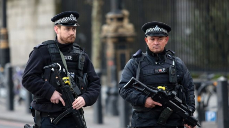 Арестуваха двама души в Лондон, подготвяли терористични актове