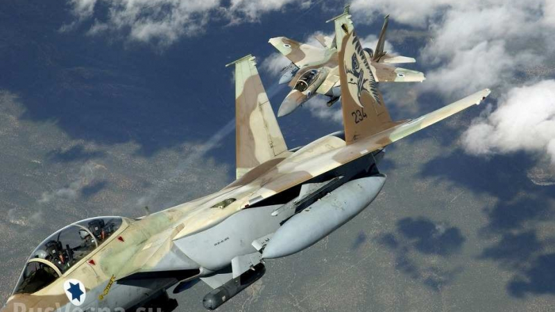 Израел отвърна с ракетен удар за падналите случайно три сирийски мини на Голанските възвишения  