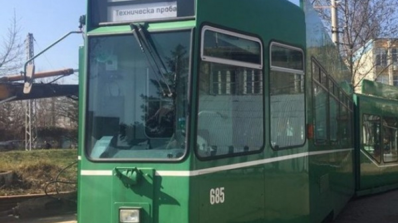 Швейцарски трамваи тръгват из столицата 
