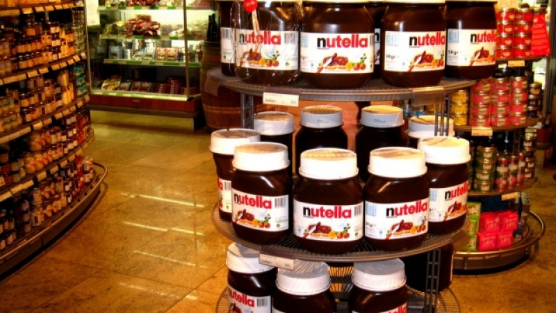 Най-странните факти за Nutella - от първото бурканче до днес (СНИМКИ)