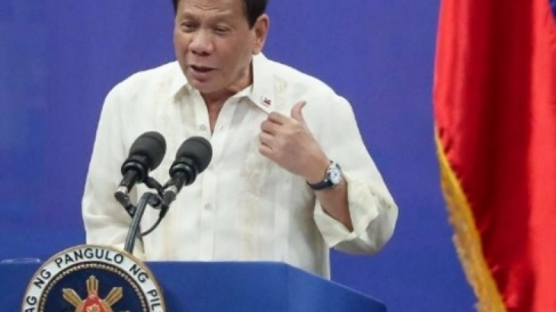Филипинският президент към наркодилърите: Искате да живеете по-дълго? Останете в затвора!