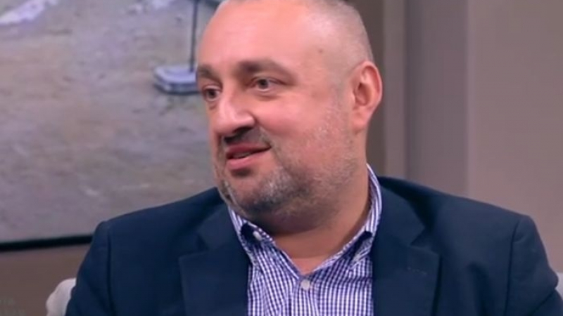 Ясен Тодоров: Г-н Панов, ако имате капчица достойнство, подайте си оставката!