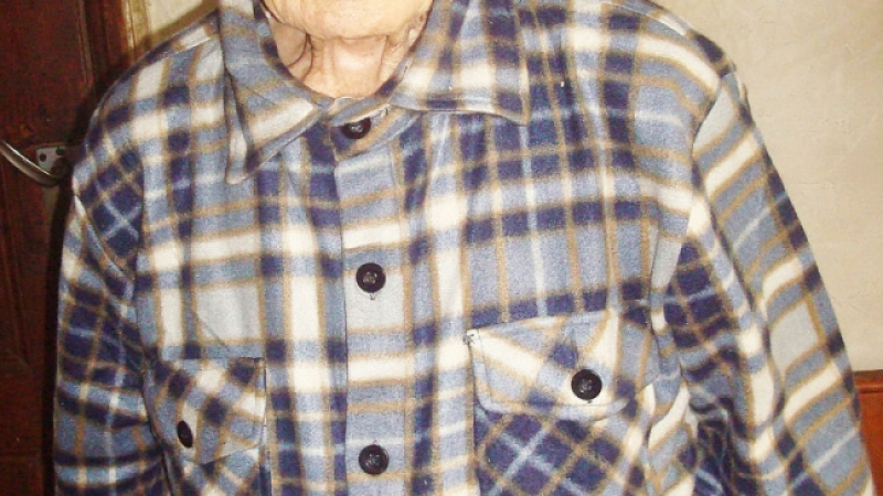 105-годишен обущар живее сам в дебрите на Балкана