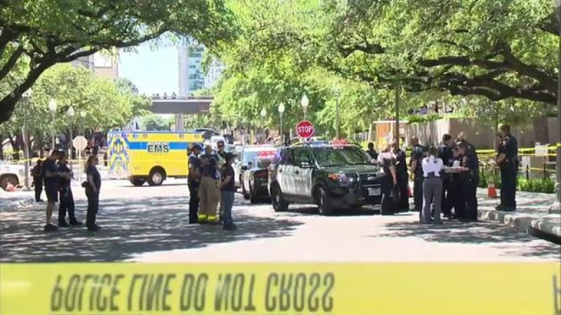 Извънредно! Клане в Тексаския университет в Остин: Съобщава се за жертви (СНИМКИ/ВИДЕО 18+)