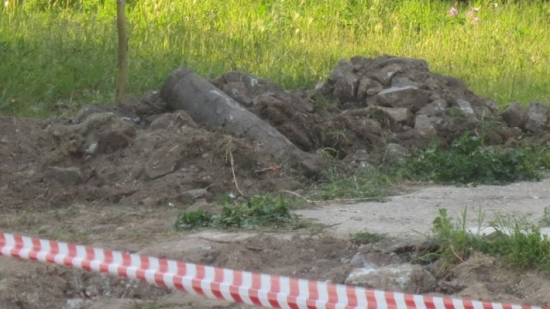 Полицейската блокада на пловдивския блок свърши, но на място откриха истинско чудовище (СНИМКИ)