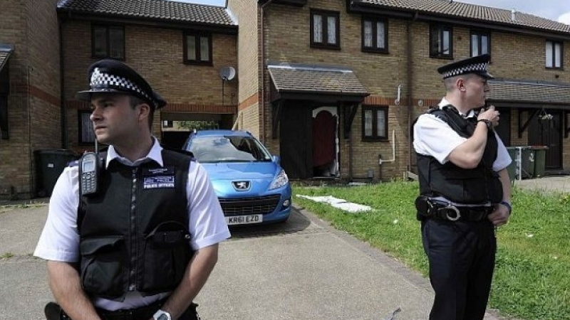 Великобритания е изправена пред заплахата от 350 завърнали се джихадисти