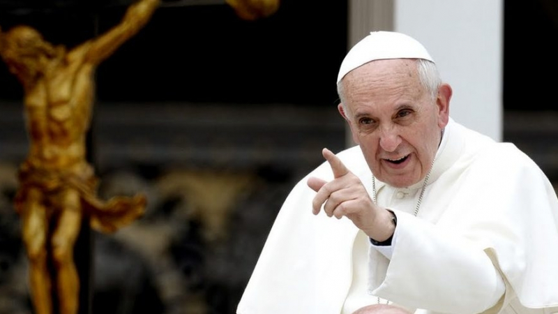 Папа Франциск: Думата „майка“ не трябва да се използва при назоваването на бомби