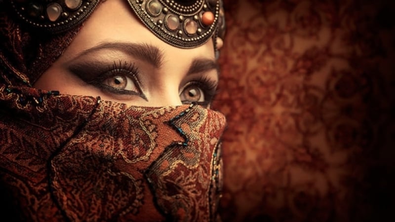 Чудили ли сте се защо арабските жени са толкова красиви! Ето я и тайната им