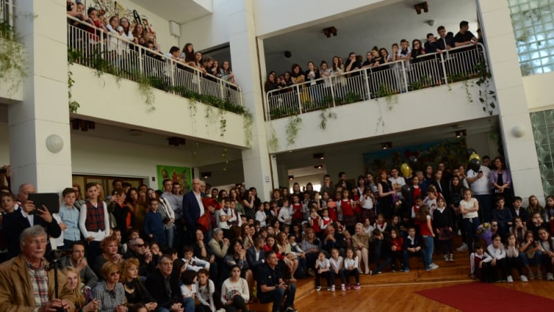 СРАМ! Италианският лицей в Горна баня изпадна от класацията на елитните училища в България