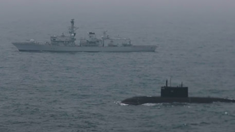 Британци заснеха руска подводница в Ла Манша (ВИДЕО)