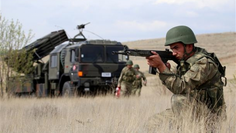 Турската армия е ликвидирала членове на ПКК край границата с Ирак