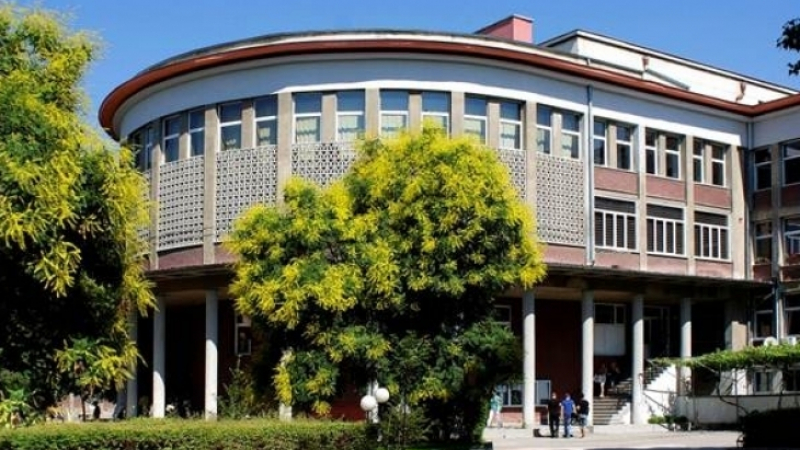 Прокуратурата подпука арестуваните професори в Пловдив, искали подкупи по 600 лева на студент