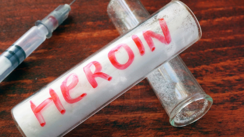 Благотворителност: Откриха първата стая за инжектиране на хероин и кокаин 