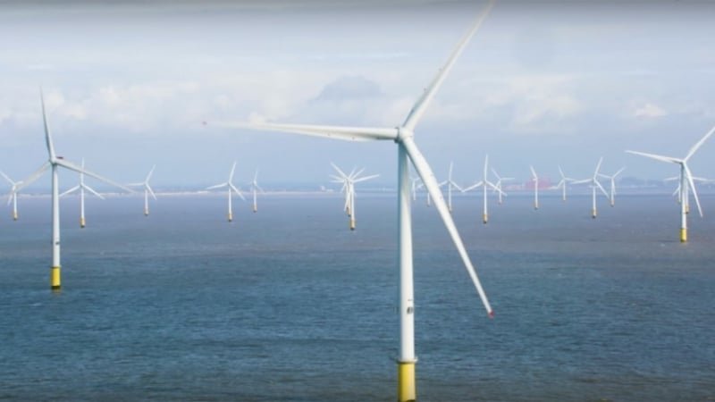 Вятърни турбини гиганти започнаха работа във Великобритания (ВИДЕО)