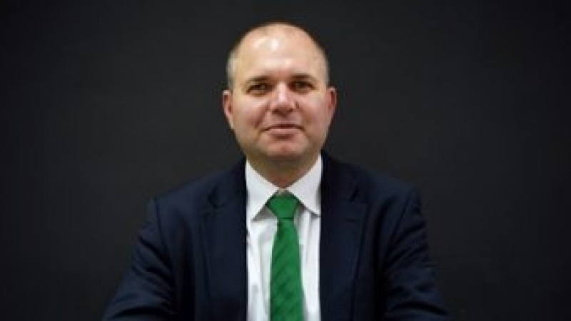 Фирма на шефа на ПП „Зелените“ застроява Черноморието и Балкана