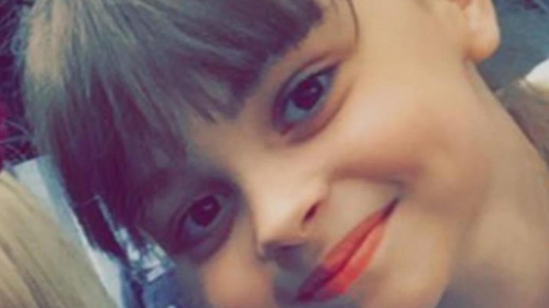 Родителите на Сафи са съсипани, малката красавица е изчезнала в кървавата нощ в Манчестър