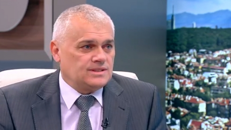 Валентин Радев обясни защо засега терористите не са окървавили България