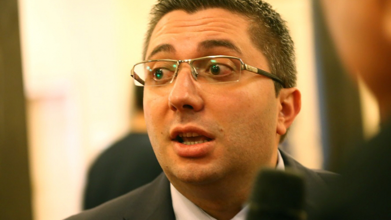 Строителният министър с горещ коментар за оставката на министър Петкова 
