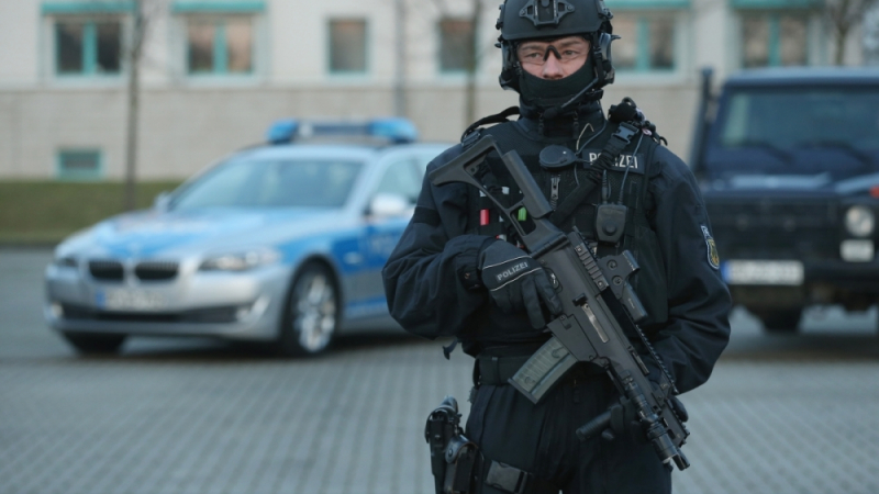 WDR: Германската полиция арестува мъж за предполагаема подготовка на атентат
