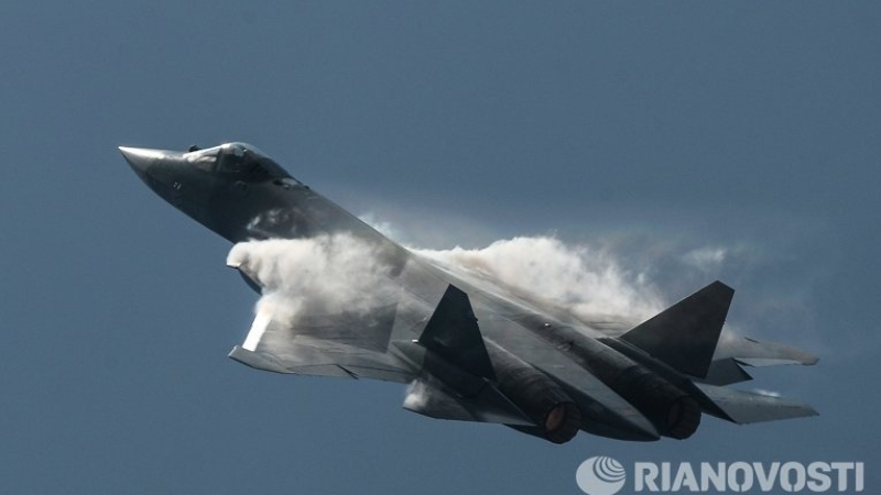 NI: САЩ се опитват да научат своя F-35 да търси опасния руски изтребител Т-50 