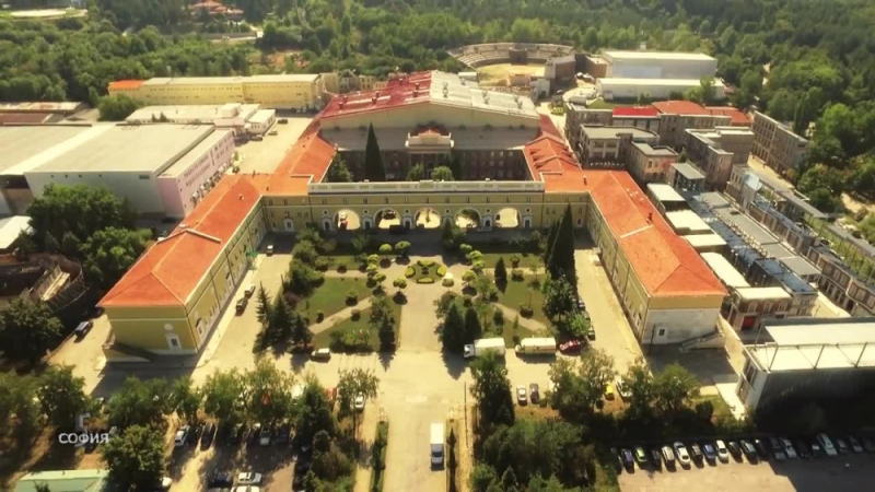 Собственикът на киноцентър „Бояна” продаде половината от своя компания на китайци 