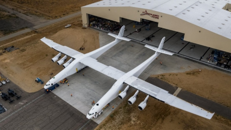 Най-големият самолет в света е почти готов за първи тестове