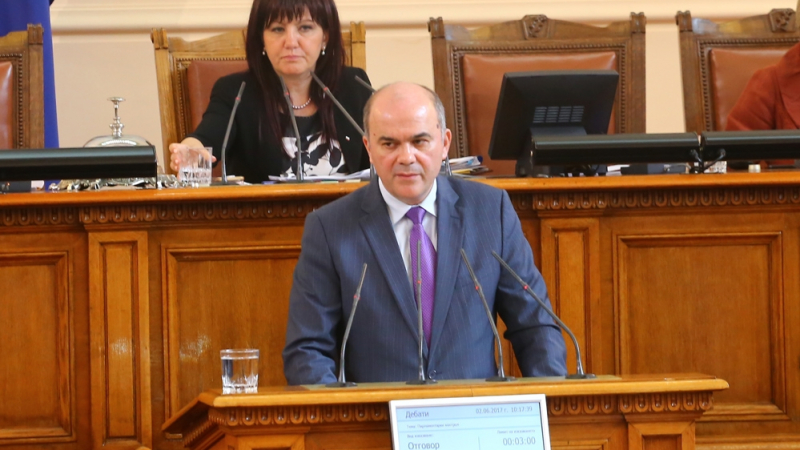 Бисер Петков: Оказа се, че е трудно да се оттеглиш от министерския пост