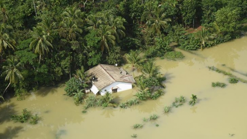 Ужас в Шри Ланка! Над 200 са жертвите на наводненията