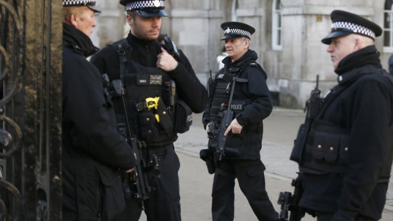 На летище „Хийтроу“ арестуваха свързан с терора в Манчестър