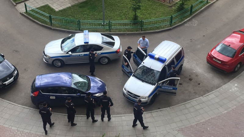 Полицията обясни защо е закопчала опозиционера Навални, масови арести в Русия след протест 