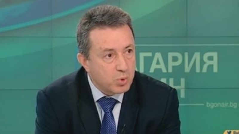 Янаки Стоилов каза кой е наистина големият проблем на фона на колапса на КТБ 