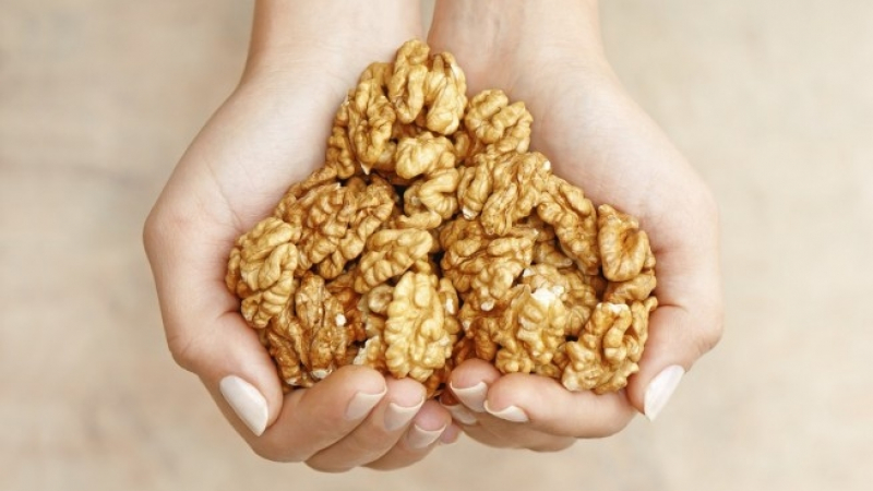 Какво се случва в организма, ако всеки ден ядете орехи