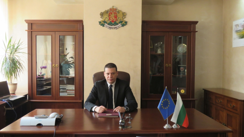 Областният управител Илиан Тодоров: Бежанци няма да бъдат допускани на територията на Софийска област