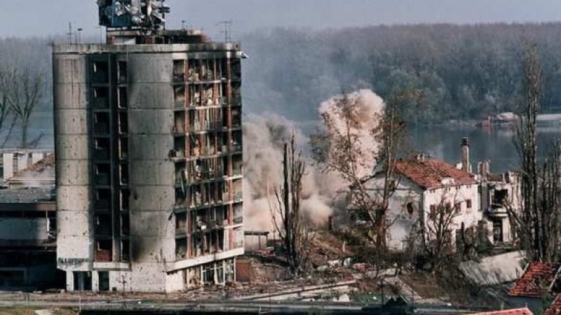Италиански генерал: Бомбардировките на Югославия бяха „експериментална война на НАТО”