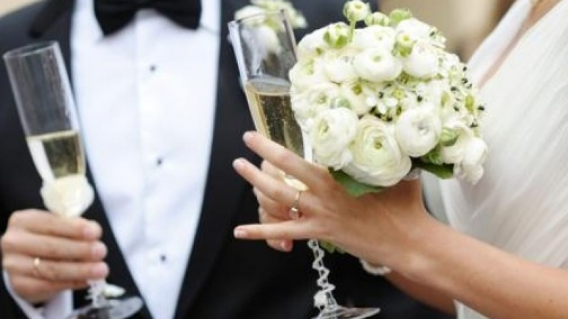 Нова тенденция сред младоженците набира все по-голяма популярност!