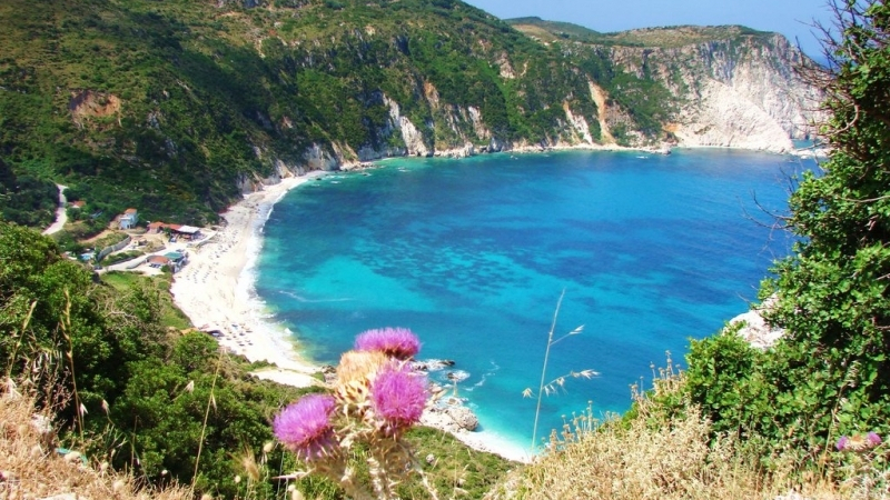 Райските плажове на Гърция, които все още не са пренаселени с туристи (СНИМКИ)