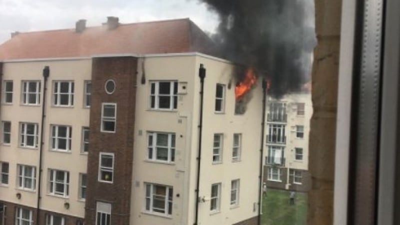 Нов пожар в Лондон върна спомена за ужаса в Кулата на ада (ВИДЕО)