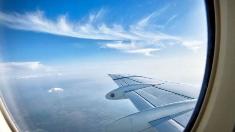Тревожно! Климатичните промени създават голяма опасност за здравето при полет със самолет