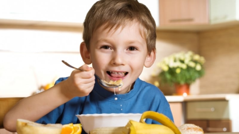 5 бързи, лесни и полезни закуски за децата (ВИДЕО)