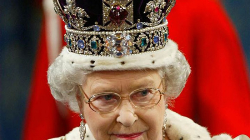 Защо кралица Елизабет II ще остане на престола до края на живота си?