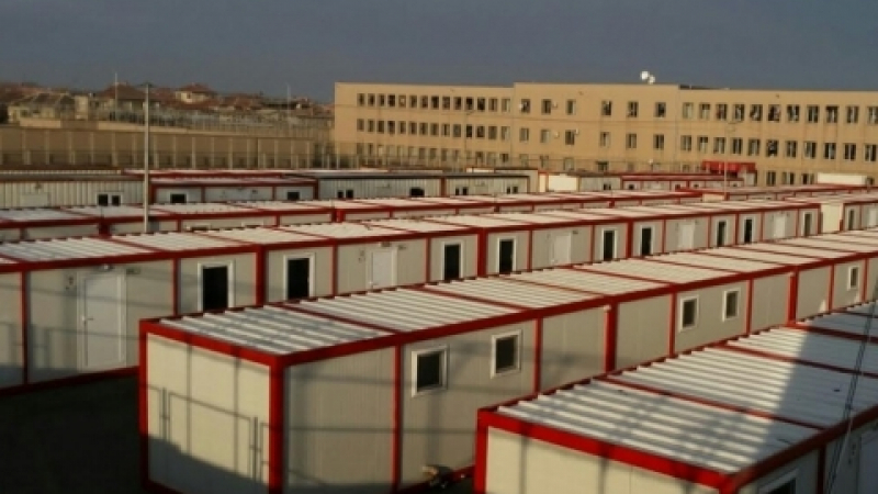 Сириец опита да вкара дрога в мигранския център в Любимец