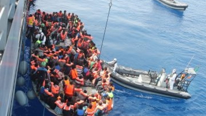 Италианският вътрешен министър призова европейските страни да отворят пристанищата си за корабите с мигранти