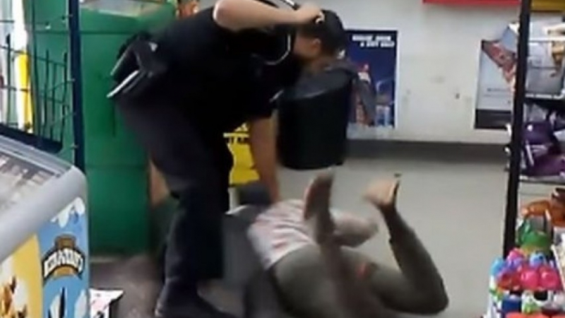 Пак полицейска бруталност: Полицай преби жестоко бездомничка, просела (ВИДЕО)